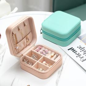 Jewelry storage box